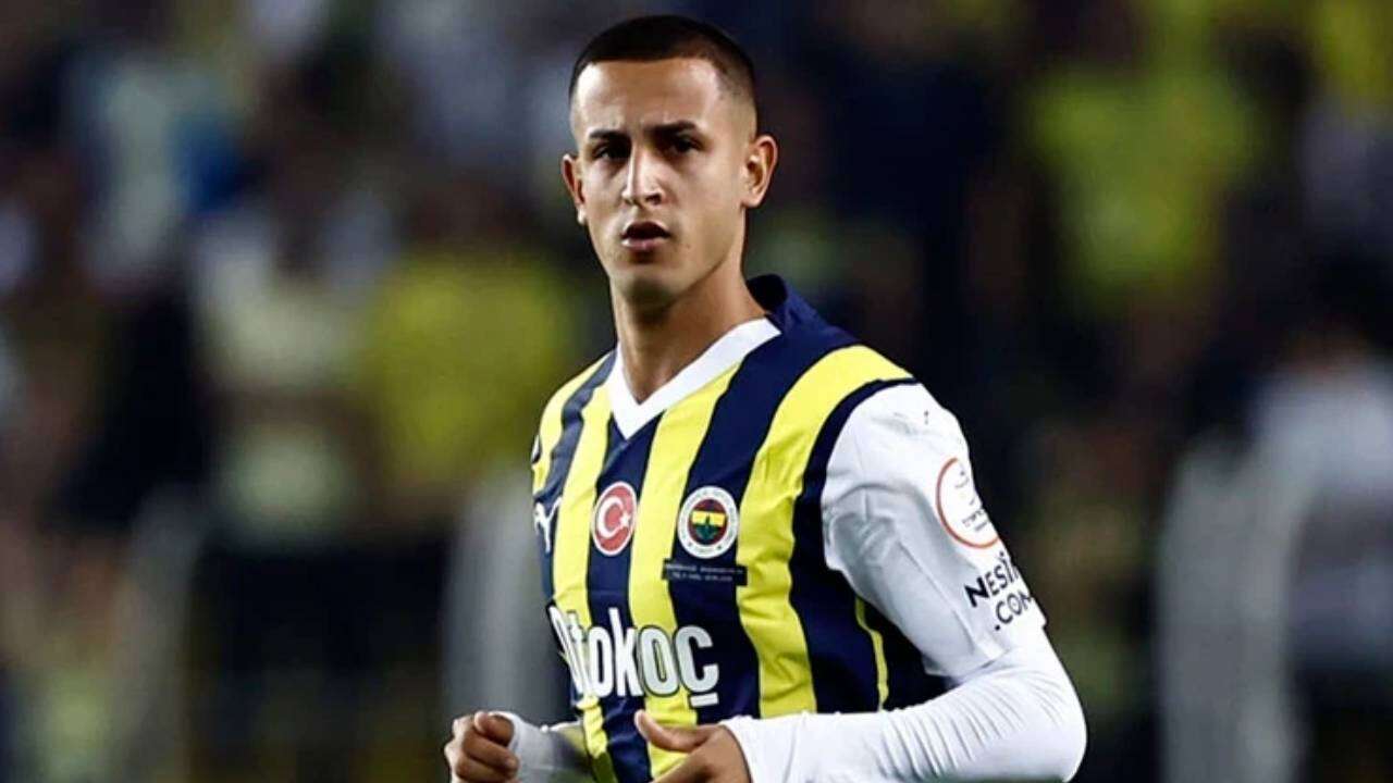 Fenerbahçe'de Aziz Yıldırım'dan bir oyuncuya sihirli dokunuş: Değeri bir anda 15 milyon euroya çıkacak 4